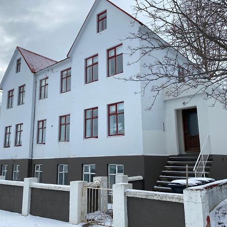 Day Dream Central Akureyri Two Bedroom Apartment المظهر الخارجي الصورة