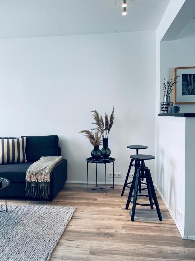 Day Dream Central Akureyri Two Bedroom Apartment المظهر الخارجي الصورة